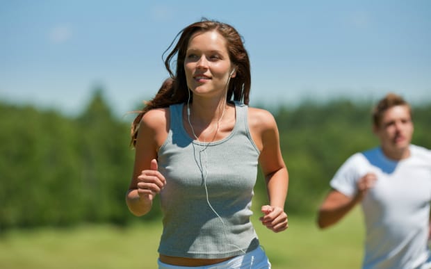 tenis kanye west vermelho