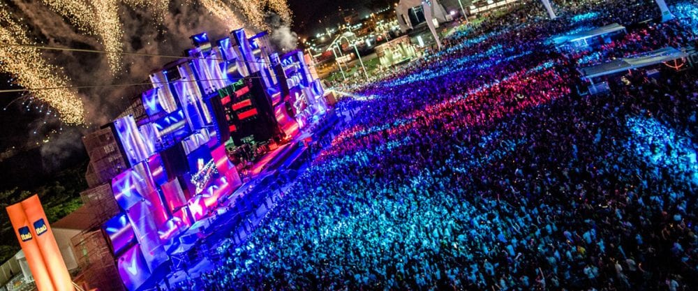 Rock in Rio. Crédito: http://bloganak.com.br/wp-content/uploads/2015/10/dia15_fogos_credito_Raul_Arag%C3%A3o_I_Hate_Flash-4.jpg